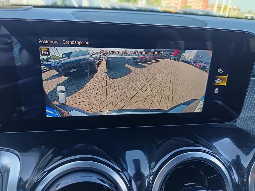 Mercedes-Benz GLB usata a Alessandria (14)