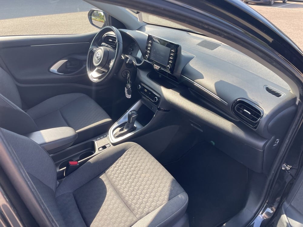 Toyota Yaris usata a Piacenza (11)