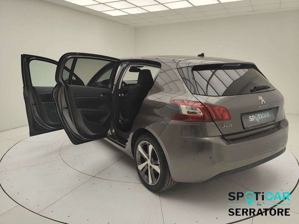 Peugeot 308 usata a Como (6)