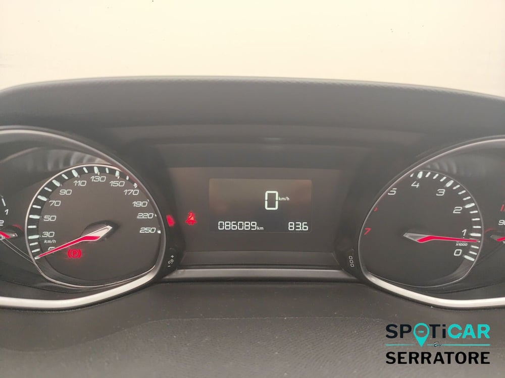 Peugeot 308 usata a Como (9)