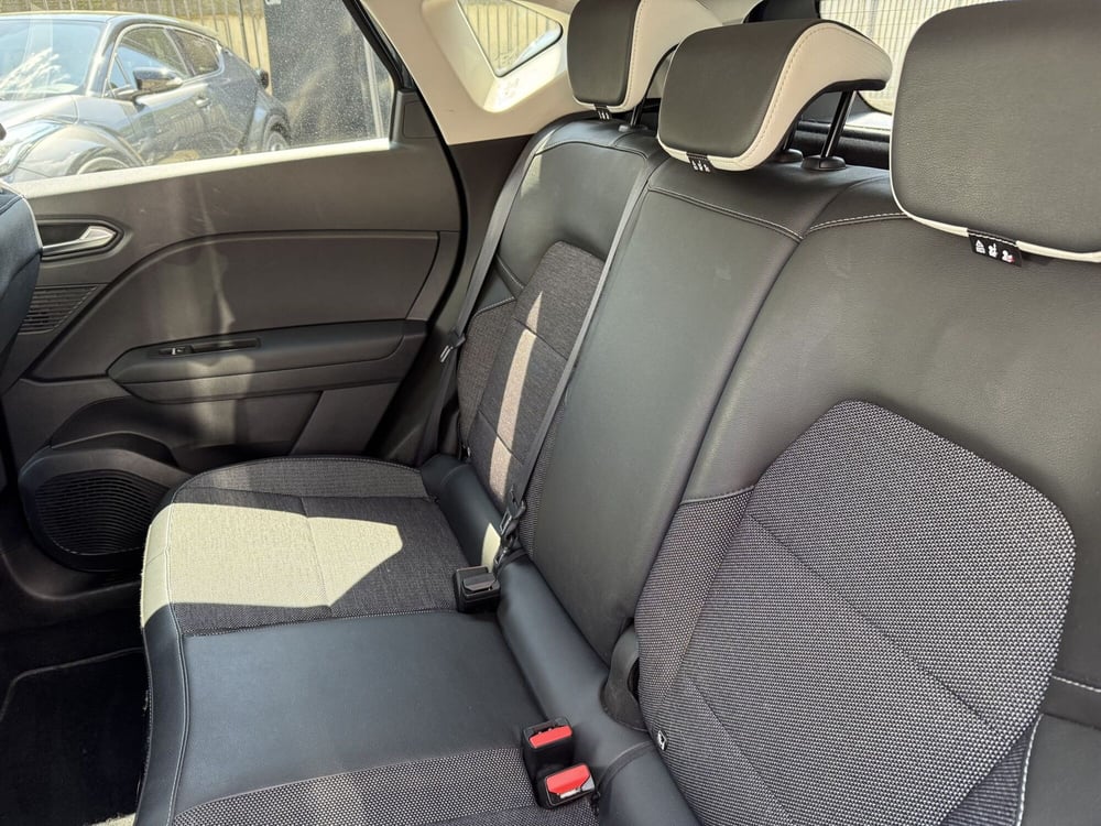 Renault Captur usata a Como (7)