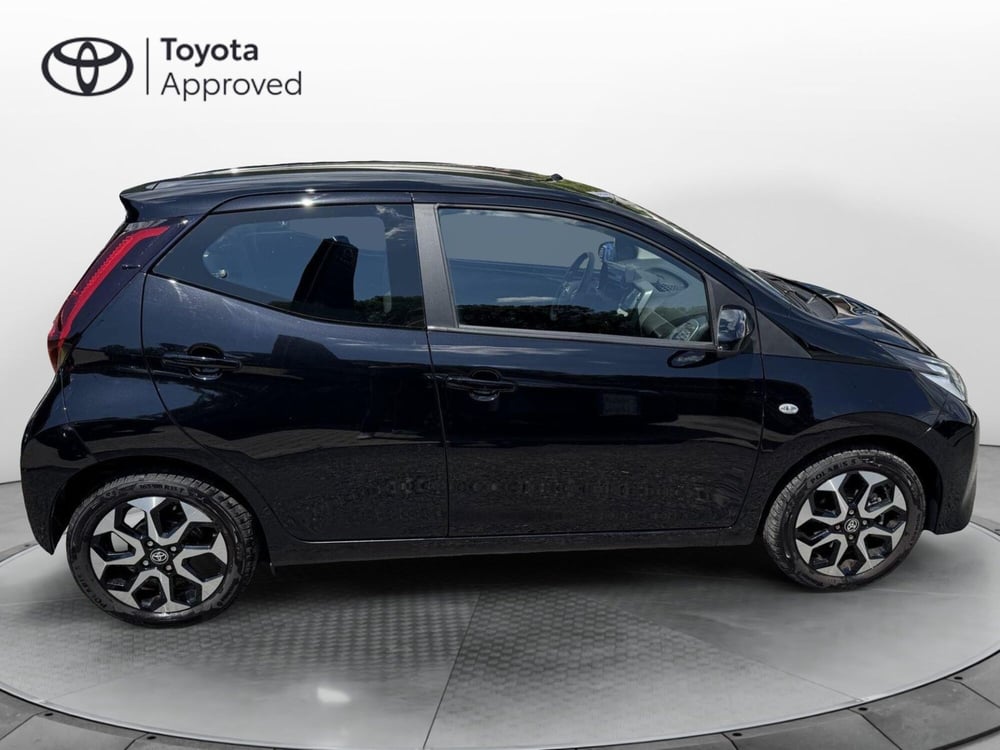 Toyota Aygo usata a Como (13)