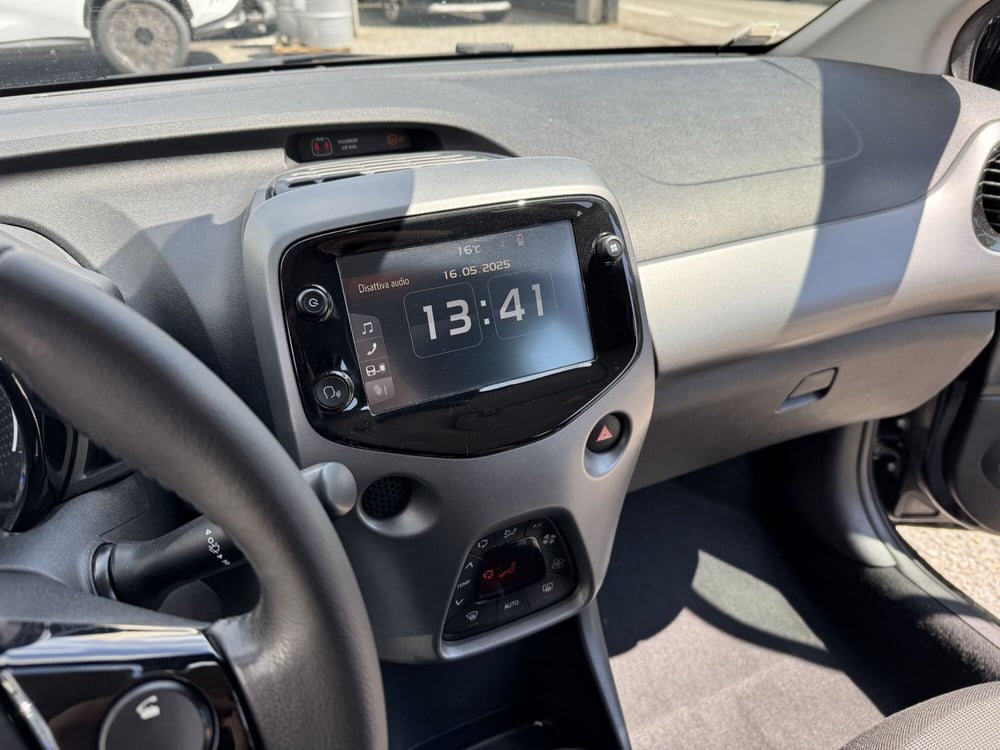 Toyota Aygo usata a Como (15)