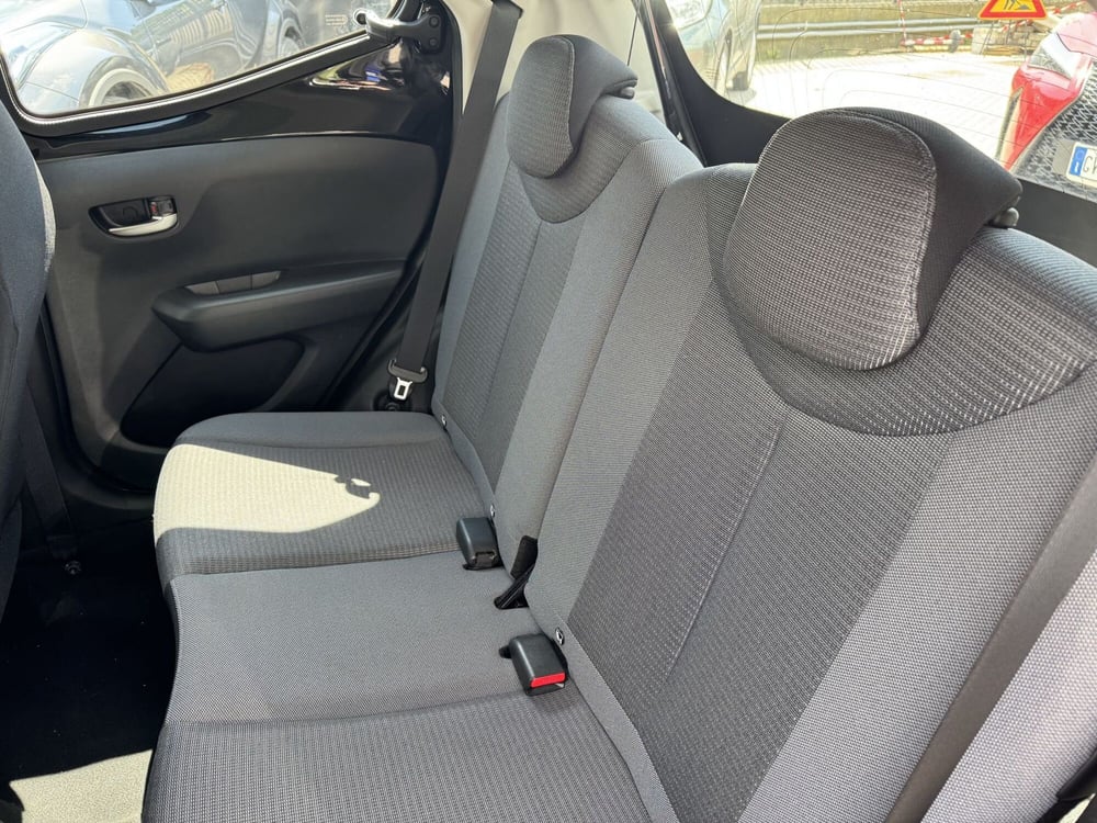 Toyota Aygo usata a Como (7)