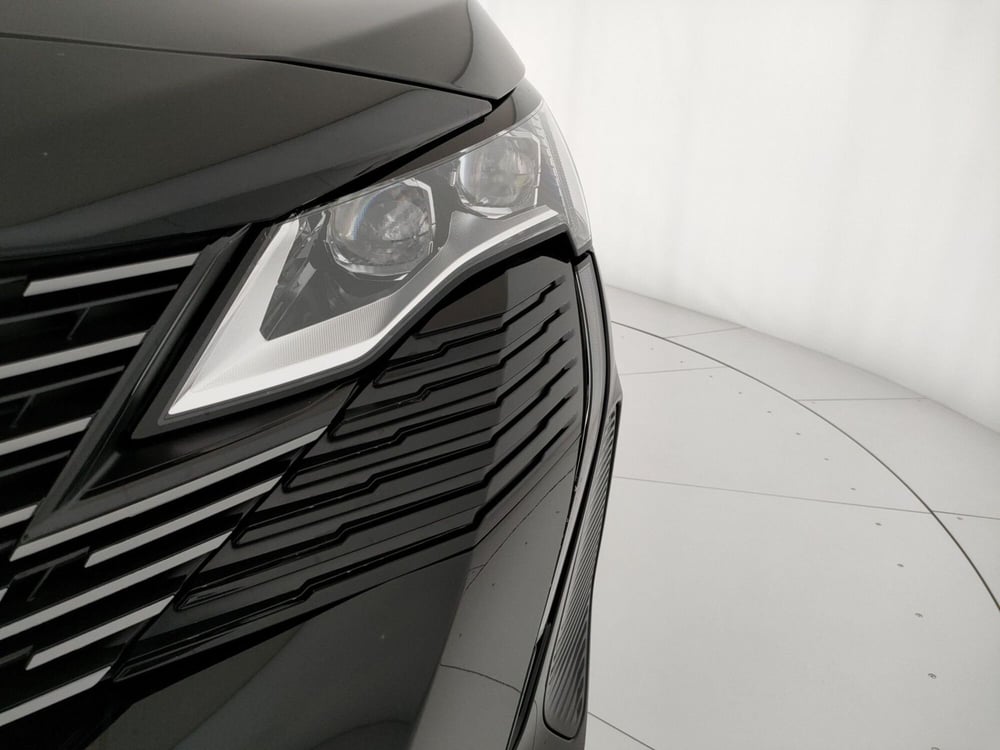 Peugeot 3008 usata a Caserta (9)