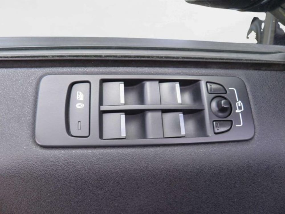 Land Rover Discovery Sport usata a Firenze (2)