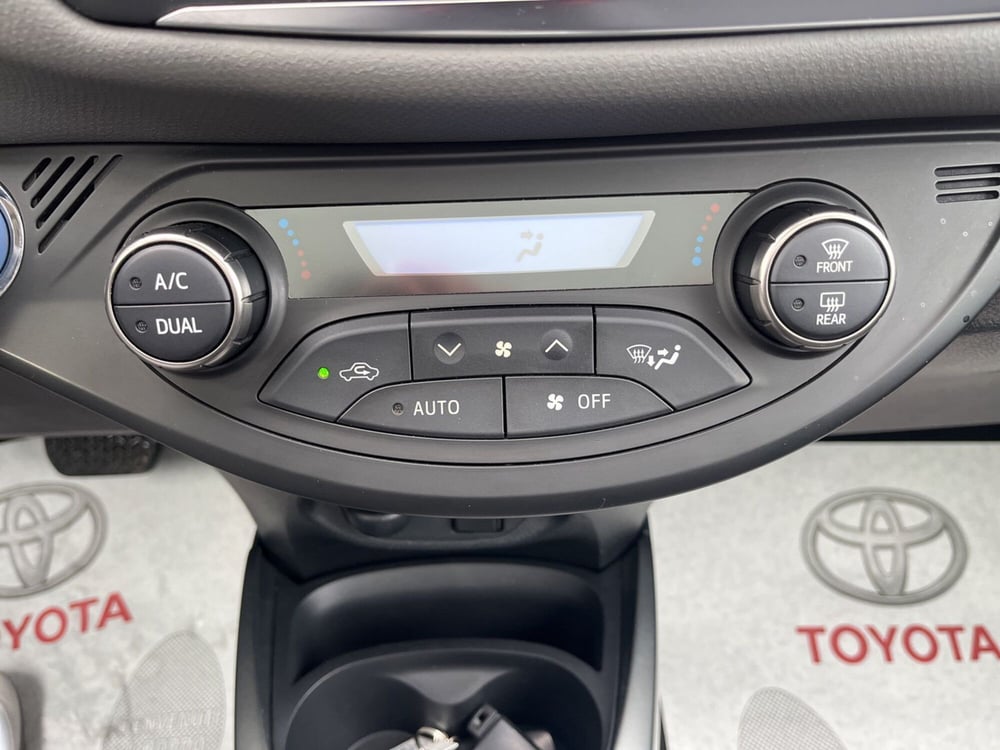 Toyota Yaris usata a Ragusa (14)
