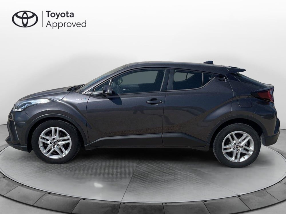 Toyota Toyota C-HR usata a Ragusa (2)