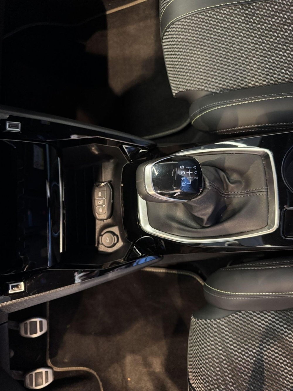 Peugeot 208 usata a Pistoia (13)