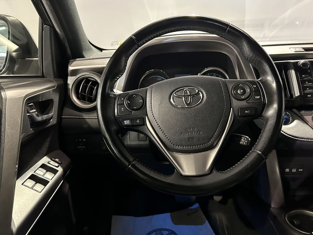 Toyota Rav4 usata a Milano (10)