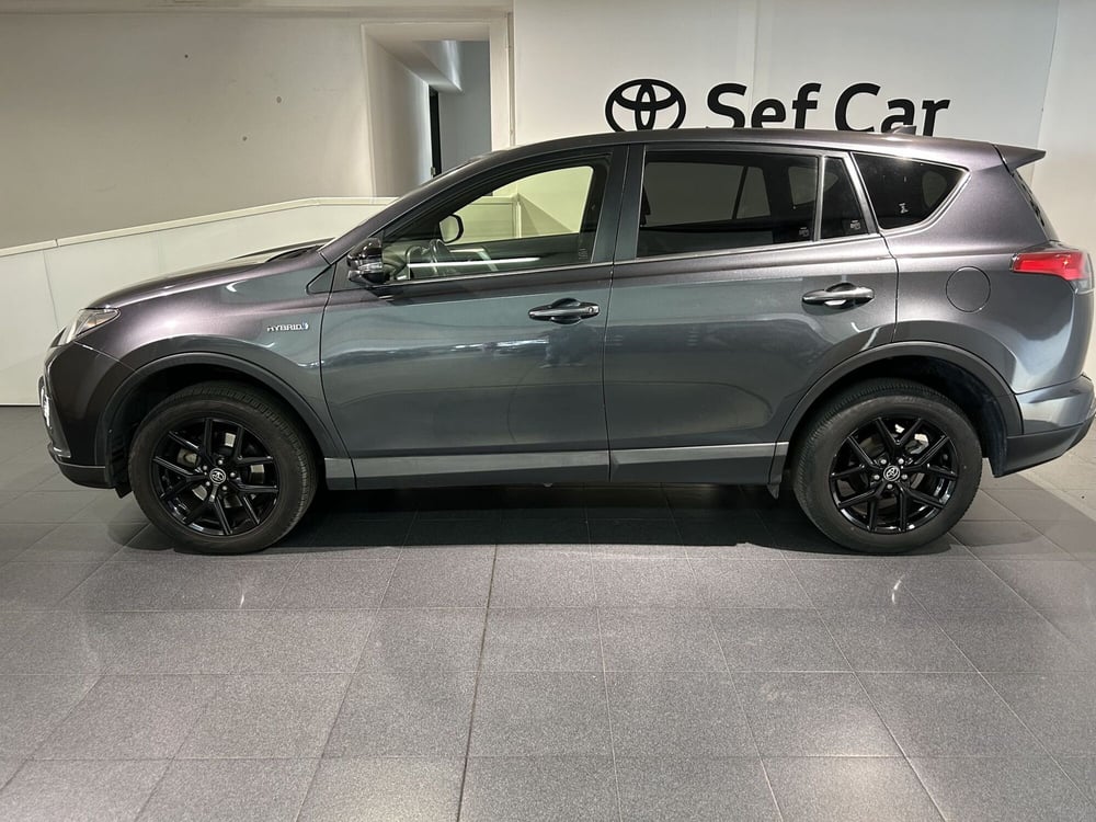 Toyota Rav4 usata a Milano (3)