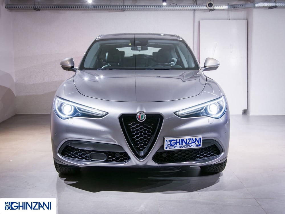 Alfa Romeo Stelvio usata a Bergamo (4)