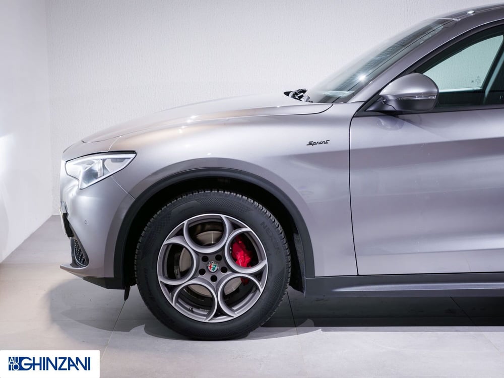 Alfa Romeo Stelvio usata a Bergamo (9)