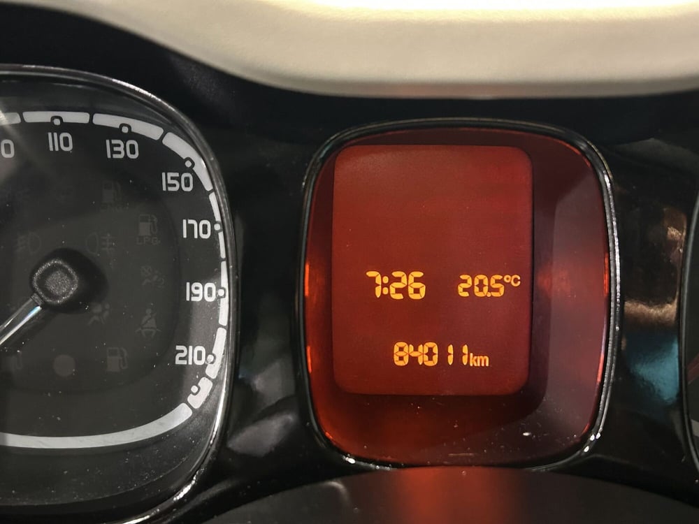 Fiat Panda usata a Milano (9)