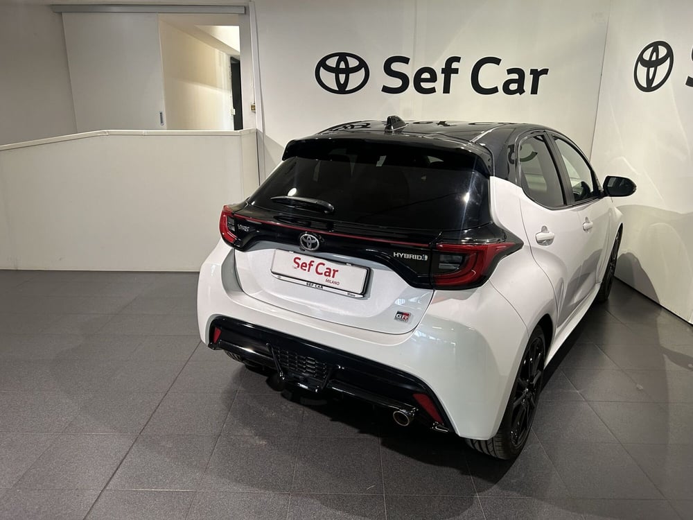 Toyota Yaris GR Sport usata a Milano (4)