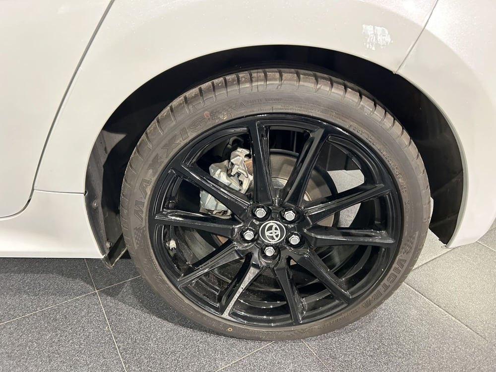 Toyota Yaris GR Sport usata a Milano (7)
