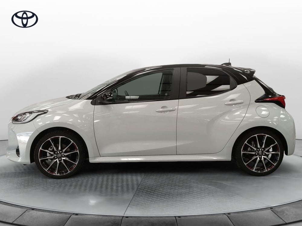 Toyota Yaris GR Sport usata a Roma (2)