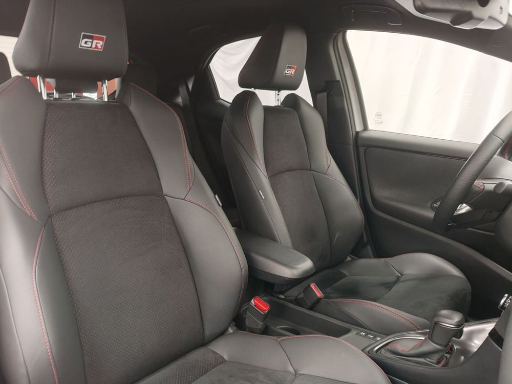 Toyota Yaris GR Sport usata a Roma (6)
