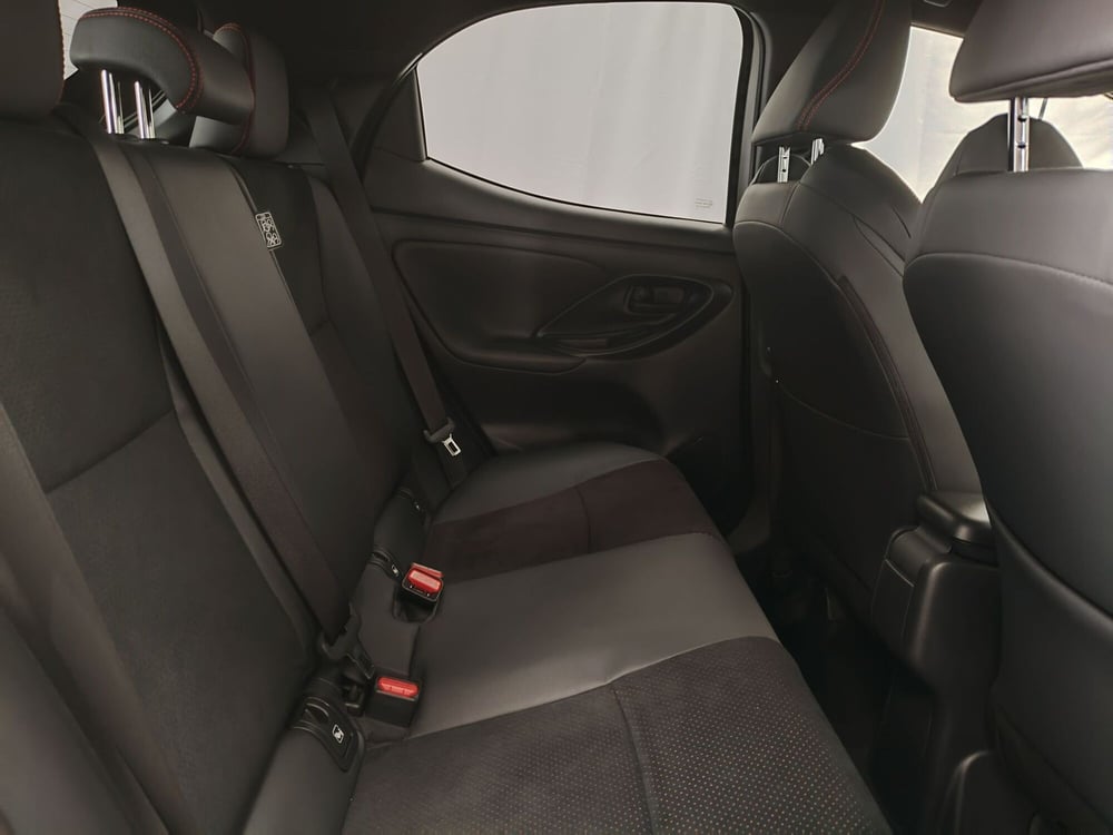 Toyota Yaris GR Sport usata a Roma (7)