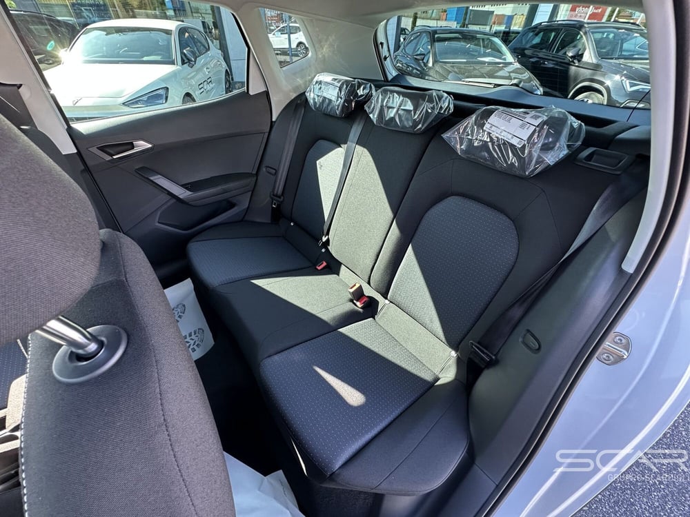 SEAT Arona nuova a Livorno (11)