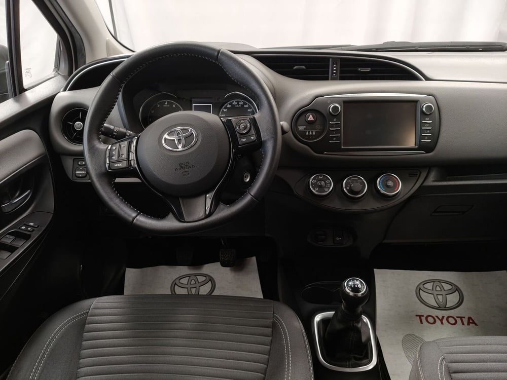 Toyota Yaris usata a Roma (10)