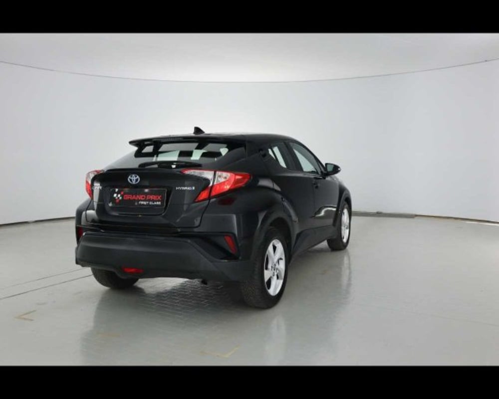 Toyota Toyota C-HR usata a Bologna (5)