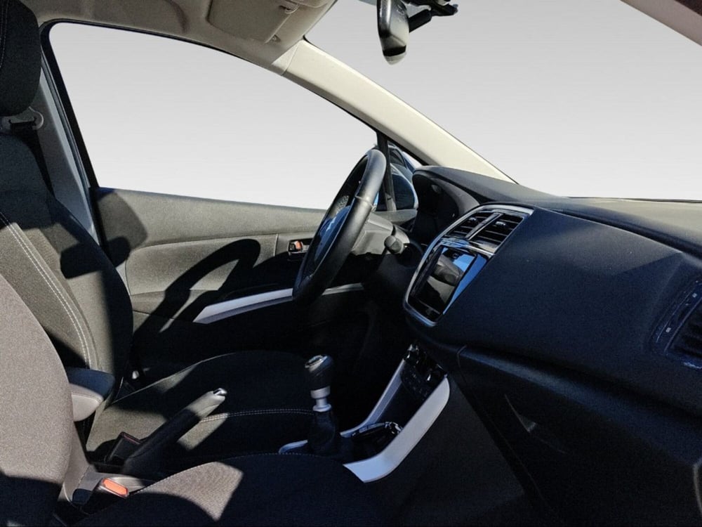 Suzuki S-Cross usata a Livorno (5)