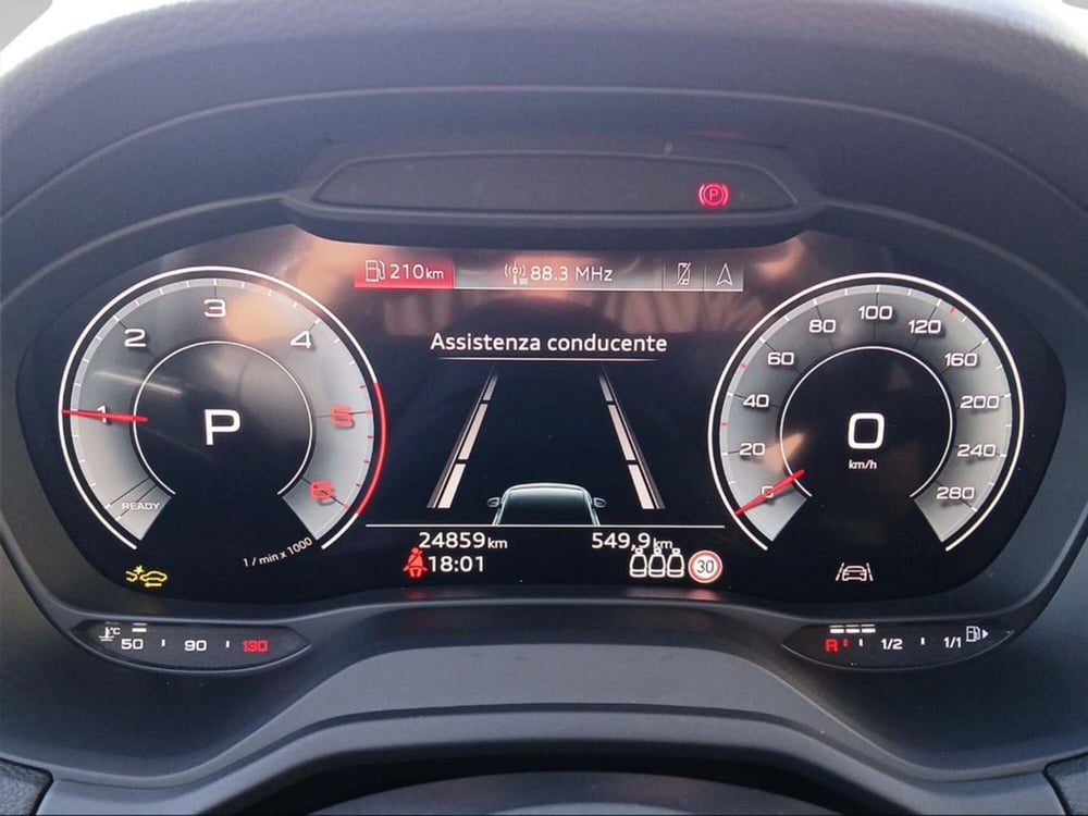 Audi Q2 usata a Livorno (7)