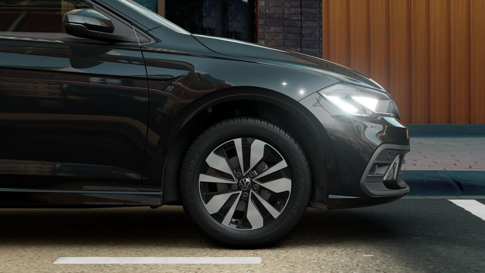 Volkswagen Polo nuova a Bologna (11)
