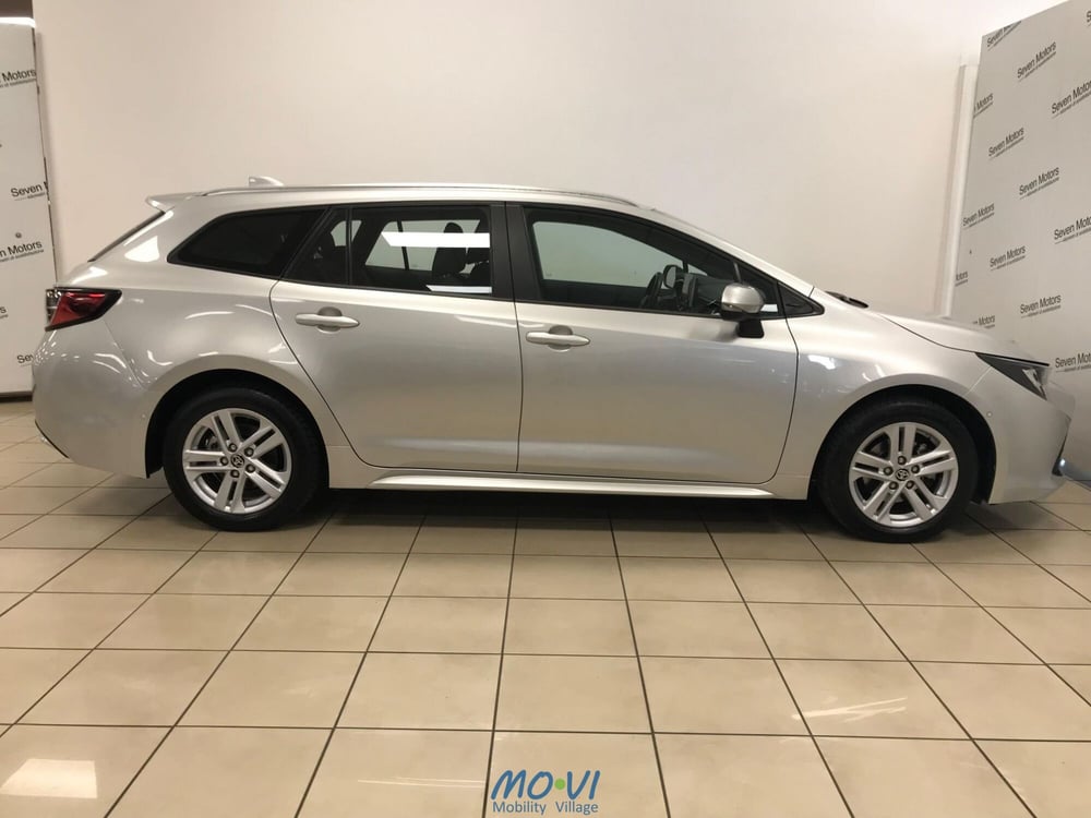 Toyota Corolla Touring Sports usata a Torino (5)
