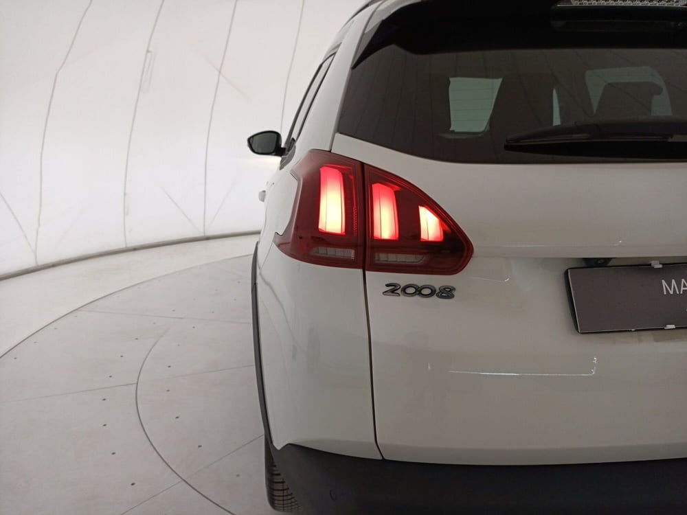 Peugeot 2008 usata a Bari (11)