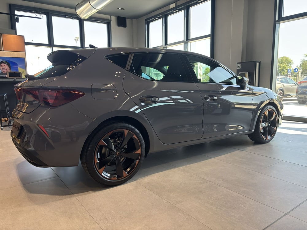 Cupra Leon nuova a Ferrara (4)