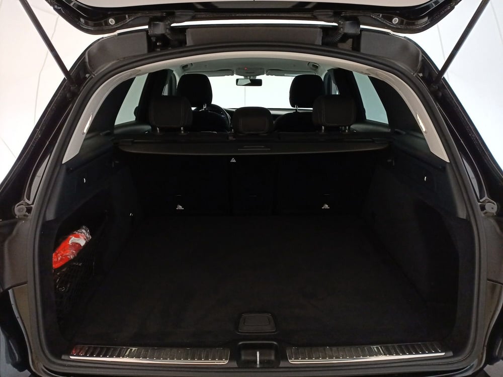 Mercedes-Benz GLC SUV usata a Bari (13)