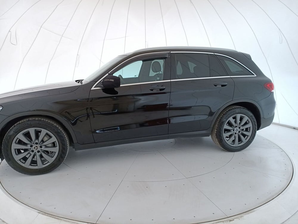 Mercedes-Benz GLC SUV usata a Bari (2)