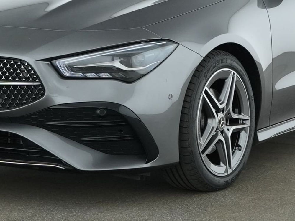 Mercedes-Benz CLA Shooting Brake usata a Milano (3)