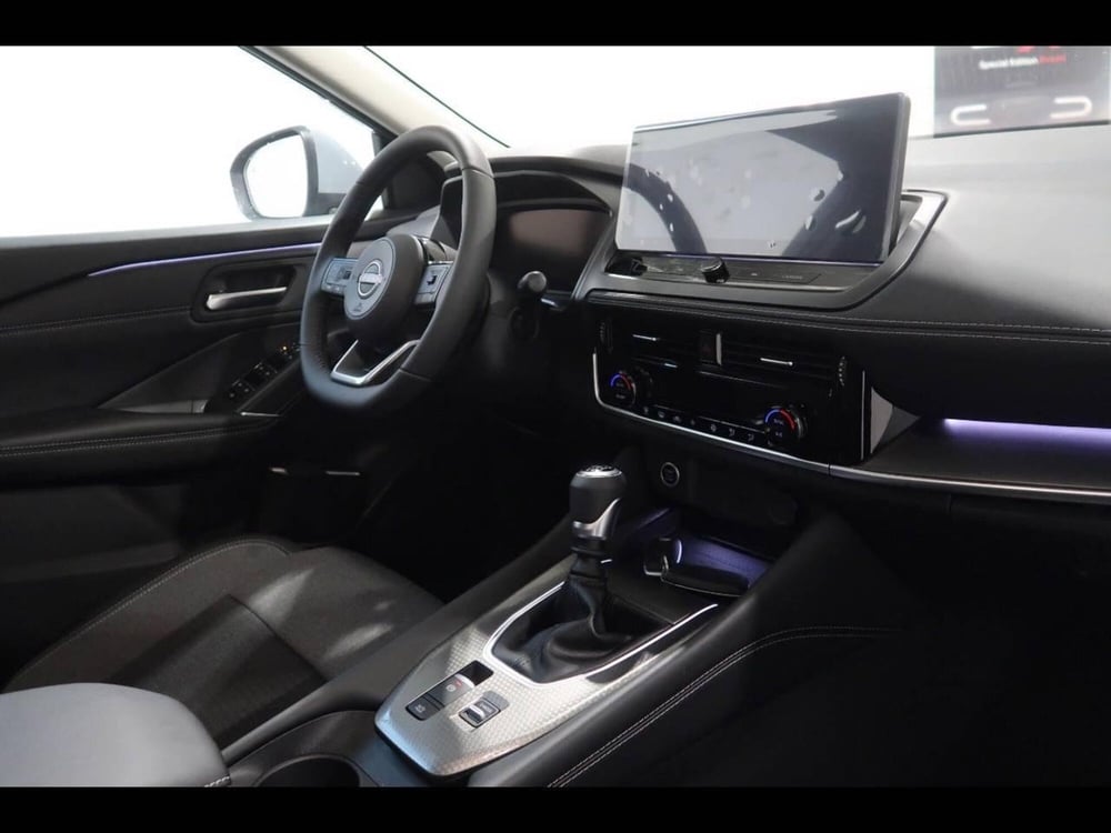 Nissan Qashqai nuova a Chieti (13)