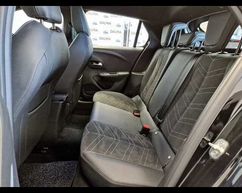 Opel Corsa usata a Milano (14)