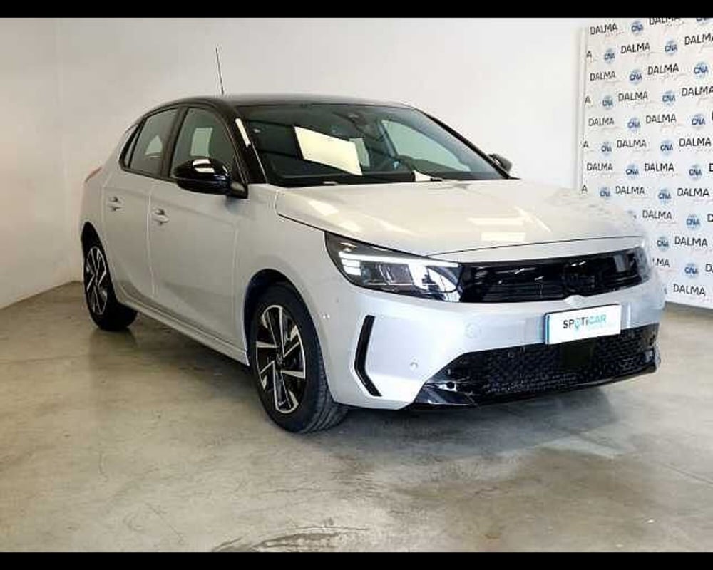 Opel Corsa usata a Milano (16)