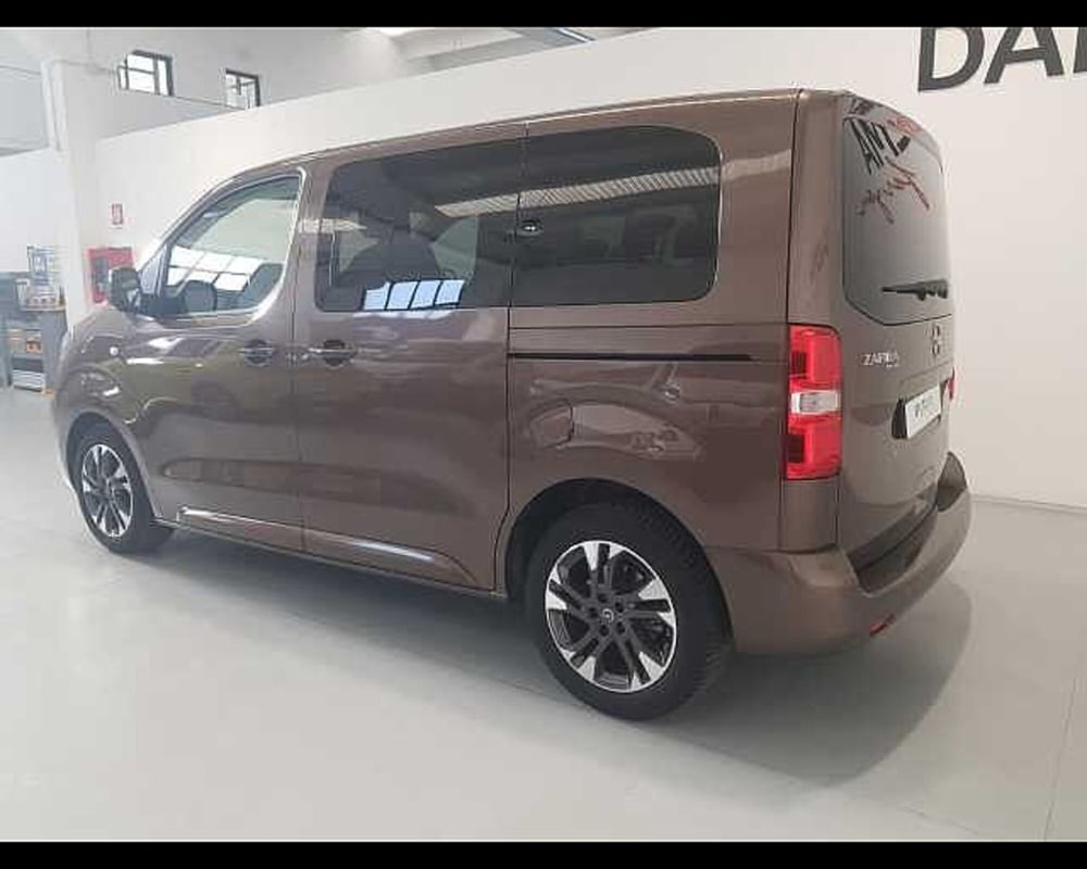 Opel Zafira Life usata a Milano (11)