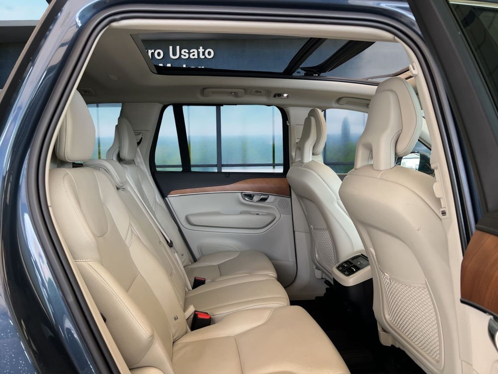 Volvo XC90 usata a Cosenza (19)