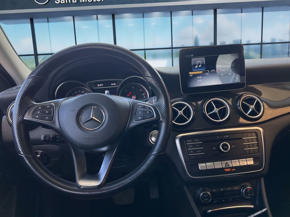 Mercedes-Benz GLA SUV usata a Cosenza (14)