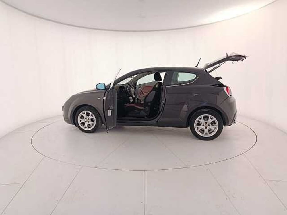 Alfa Romeo MiTo usata a Venezia (8)