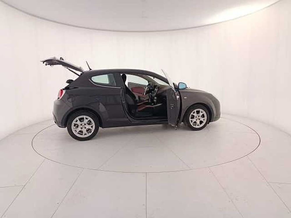 Alfa Romeo MiTo usata a Venezia (9)