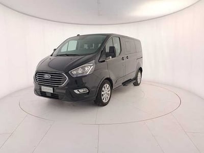 Ford Tourneo Custom 320 2.0 EcoBlue 130CV aut. PC Titanium del 2020 usata a Portogruaro