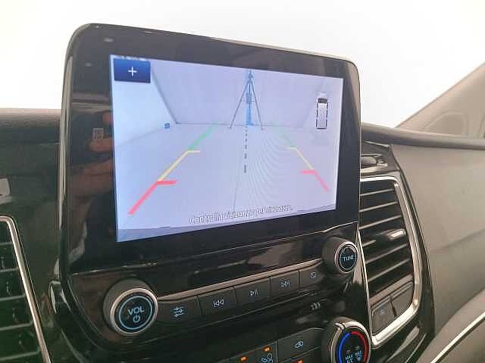 Ford Tourneo Custom usata a Venezia (14)