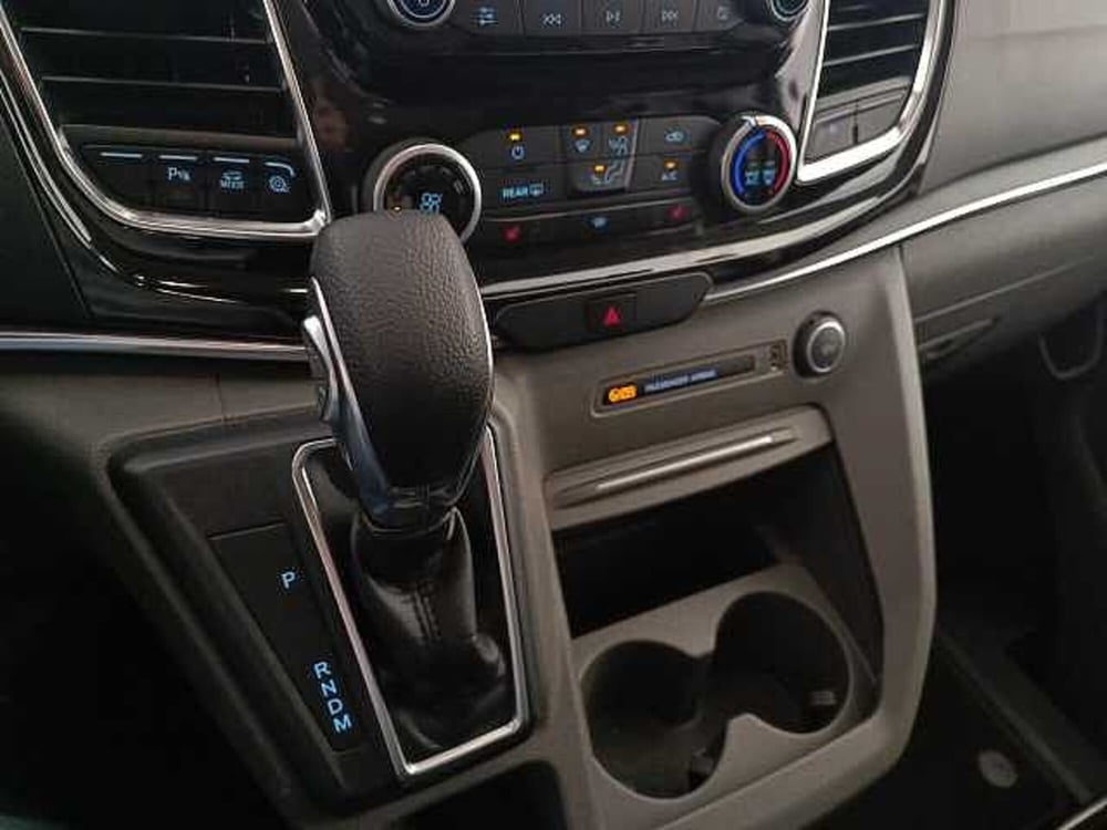 Ford Tourneo Custom usata a Venezia (15)