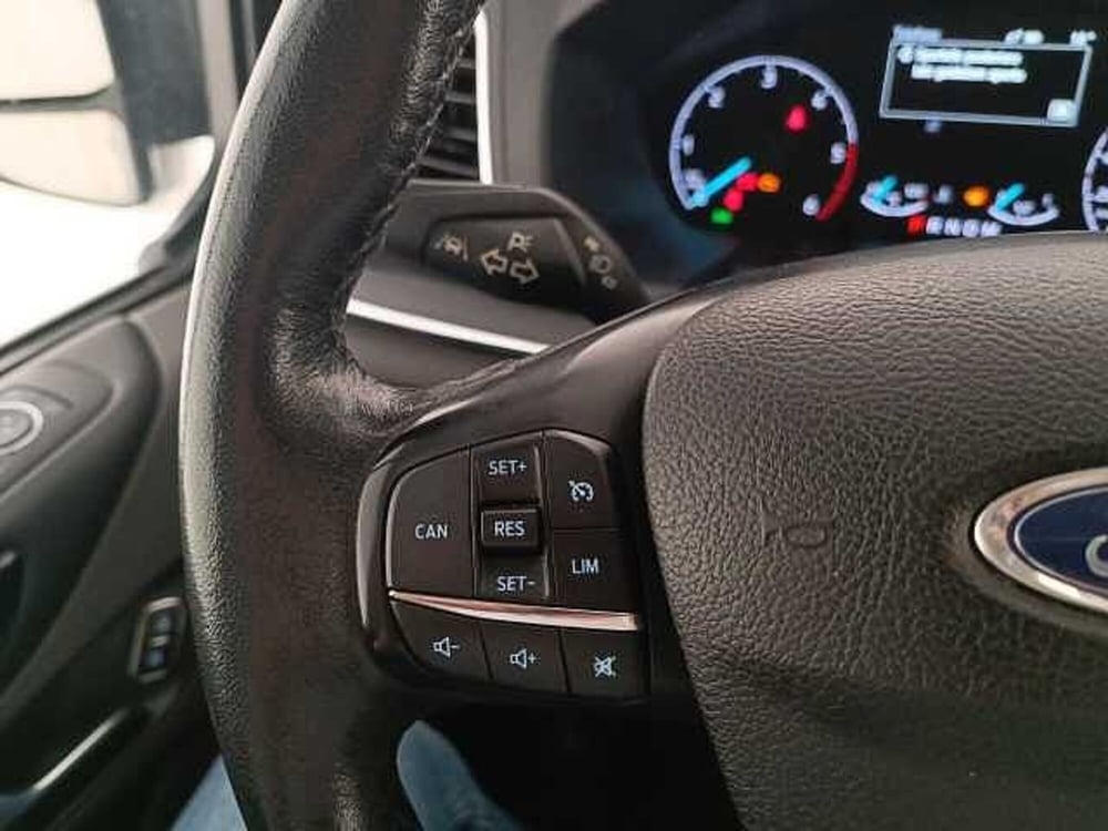 Ford Tourneo Custom usata a Venezia (16)