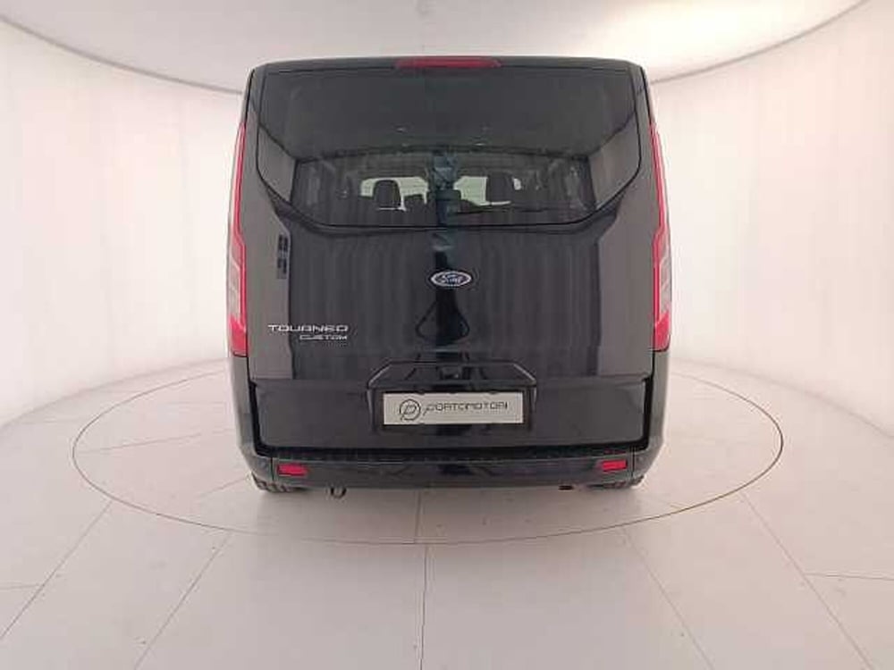 Ford Tourneo Custom usata a Venezia (3)
