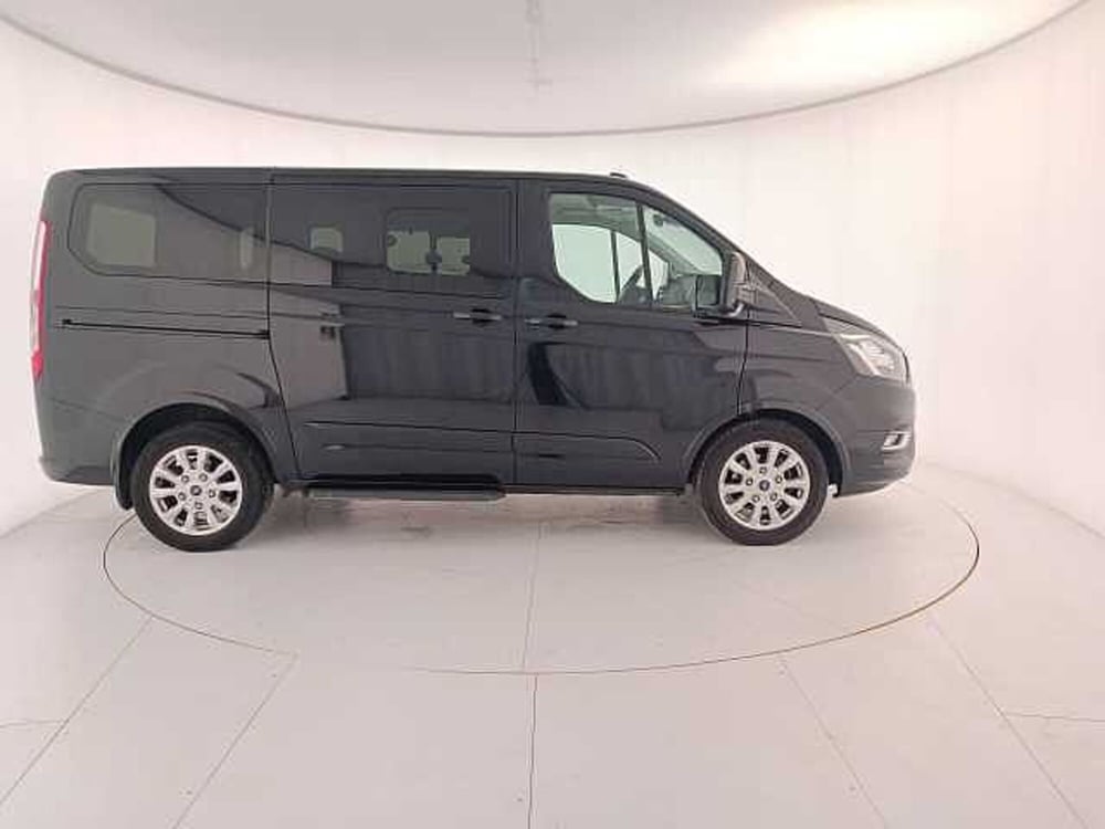 Ford Tourneo Custom usata a Venezia (5)