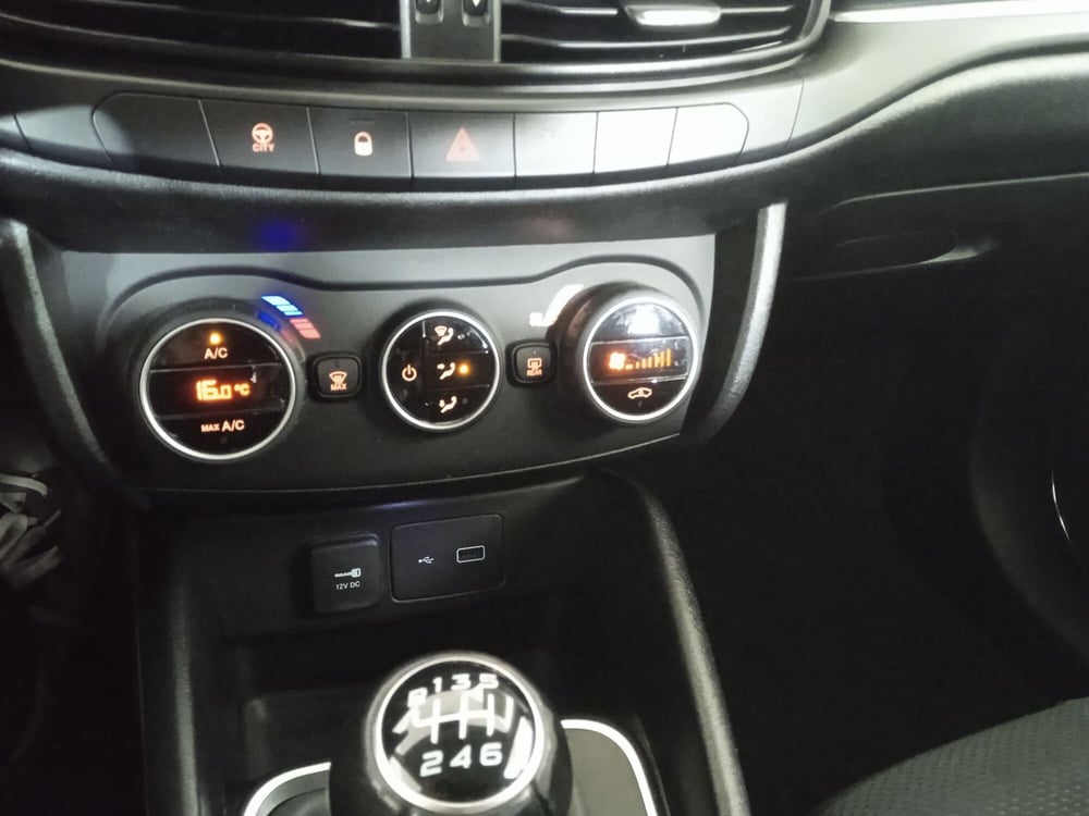 Fiat Tipo Station Wagon usata a Torino (13)